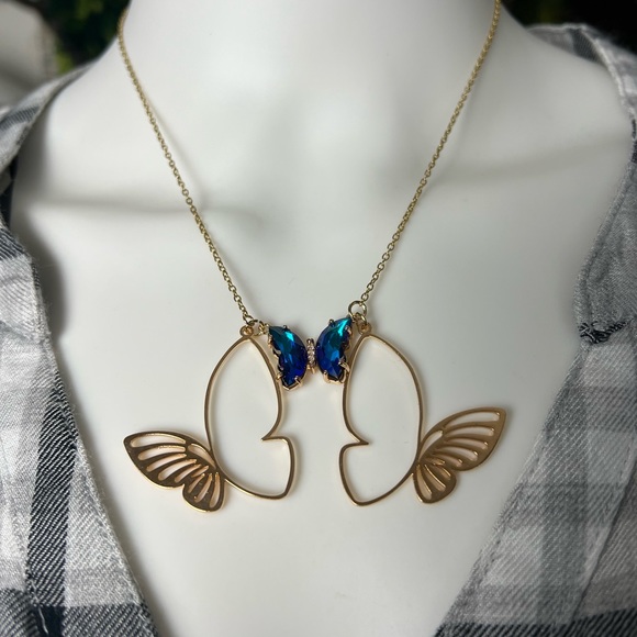 Elegant Statement Butterfly Necklace -  Classic Boho Chic Butterfly Necklace - Picture 5 of 9